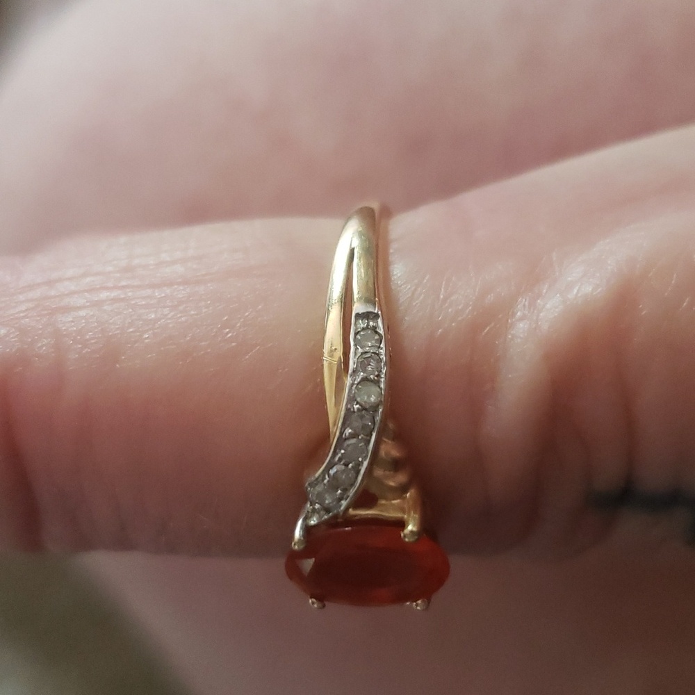 Ring - Picture 3 of 3